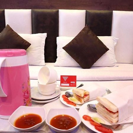 Hotel Ravi Residency Bharatpur Kültér fotó