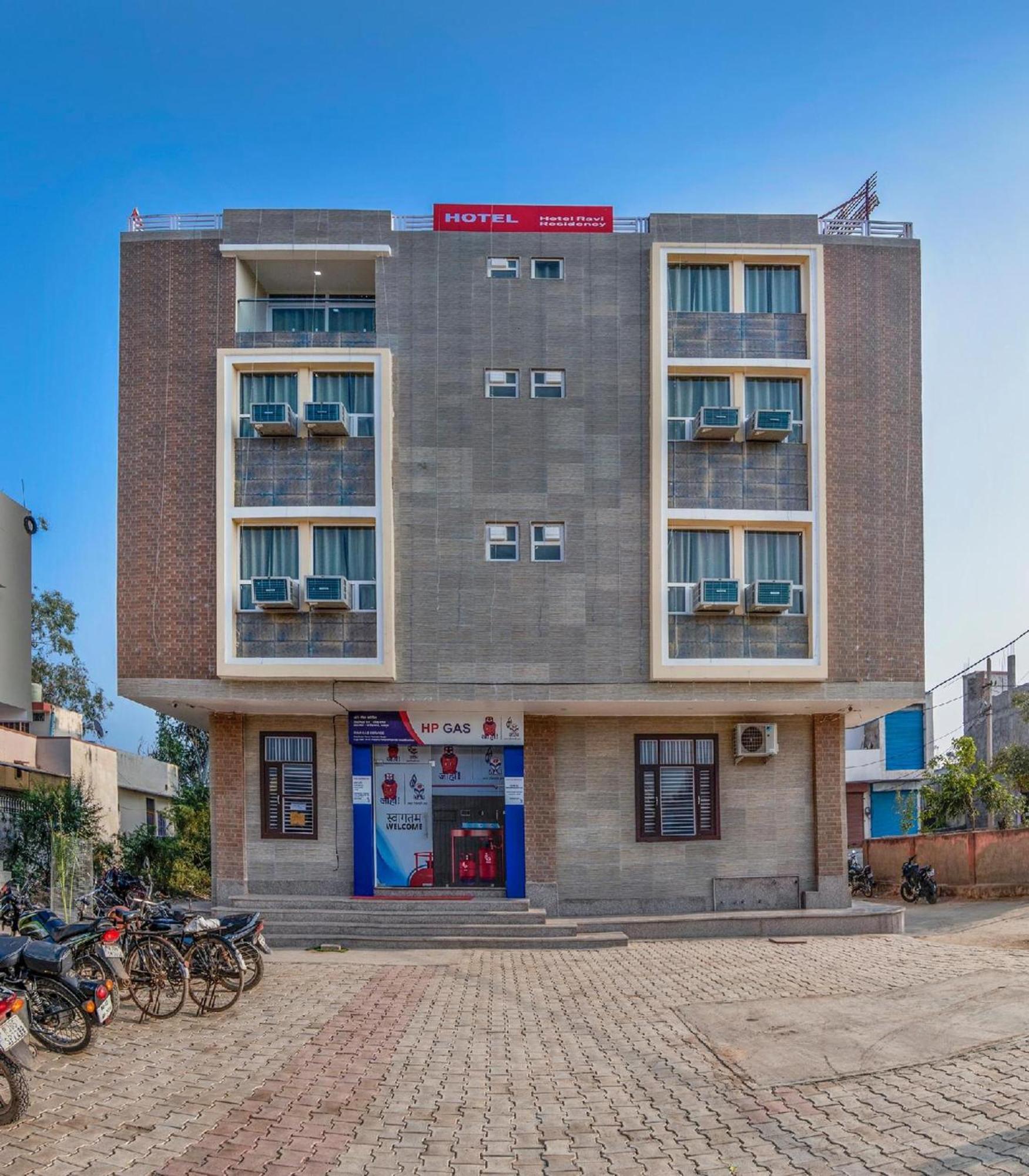 Hotel Ravi Residency Bharatpur Kültér fotó