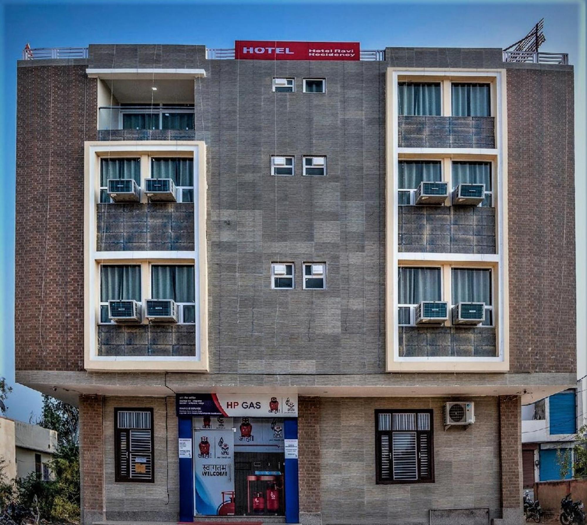 Hotel Ravi Residency Bharatpur Kültér fotó