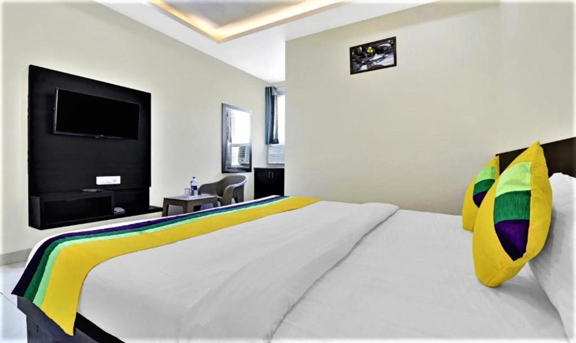 Hotel Ravi Residency Bharatpur Kültér fotó